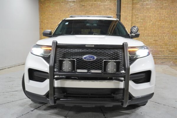 2021 Ford Explorer Police AWD Blue/White Lightbar and LED Lights, Dual Partition, Laptop Console, Siren Equipped - Image 11